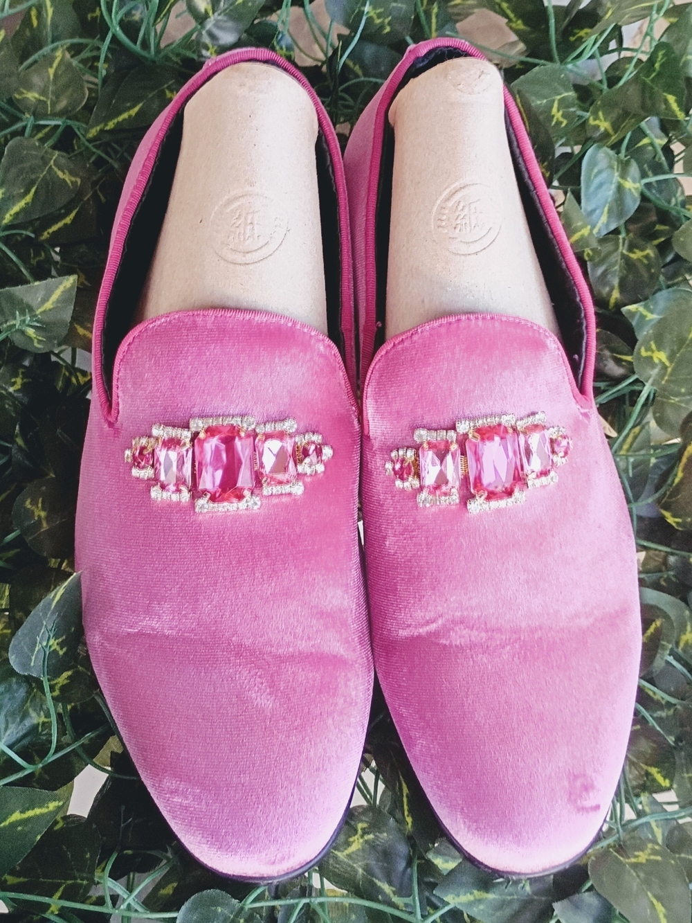 Mens Dress Shoe Fabio-003 Size 10, Brand Amali Pink Color